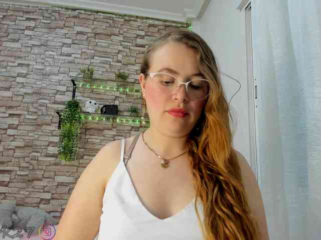 zoe-brk webcam