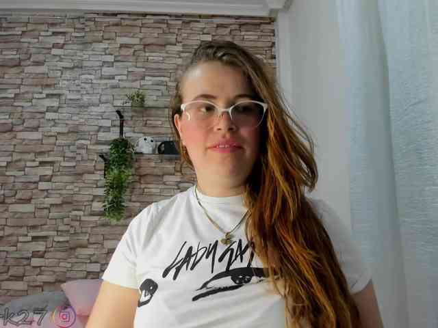 zoe-brk webcam