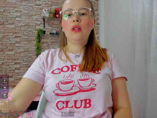 zoe-brk Live Webcam on BongaCams