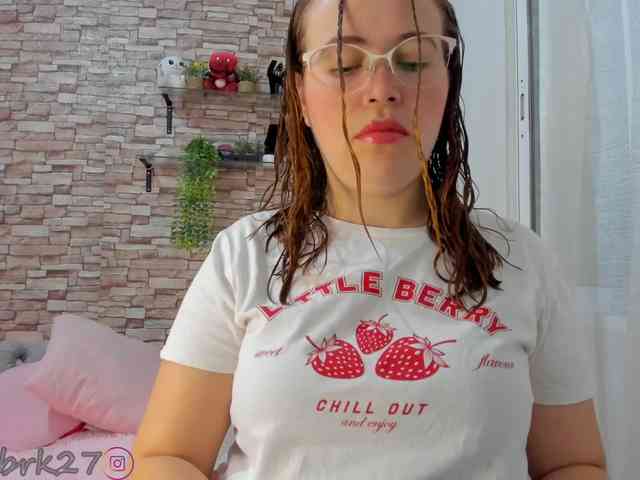 zoe-brk webcam