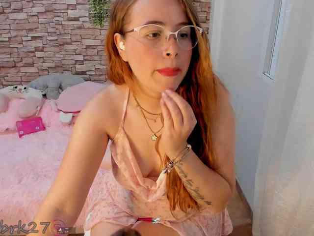 zoe-brk webcam