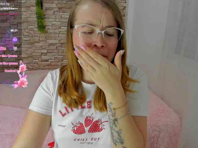 zoe-brk webcam