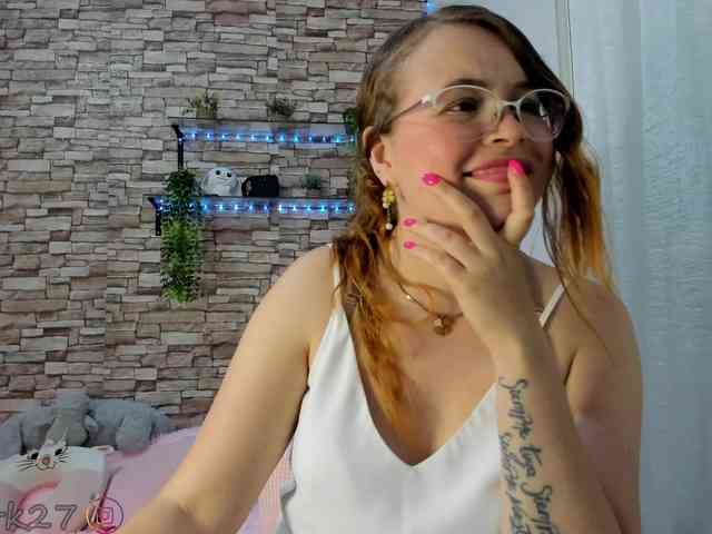 zoe-brk webcam