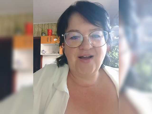 Tanya19722 live cam on BongaCams