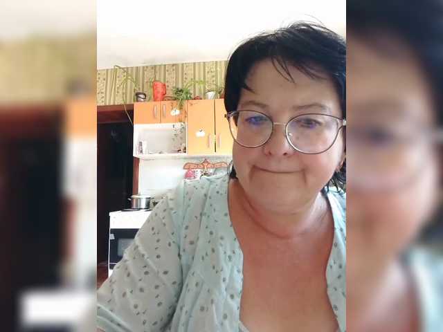 Tanya19722 live cam on BongaCams