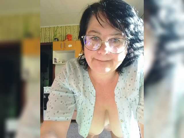Tanya19722 live cam on BongaCams