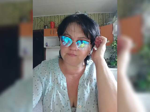 Tanya19722 live cam on BongaCams