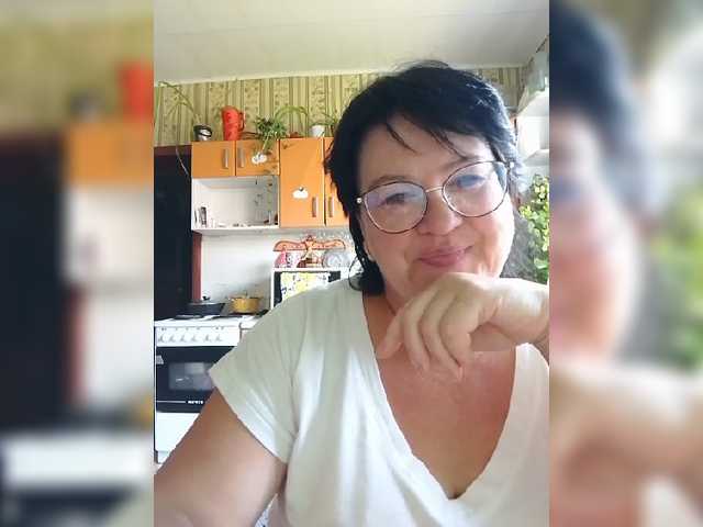 Tanya19722 live cam on BongaCams