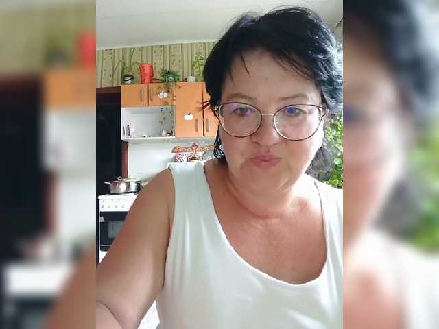 Tanya19722 live cam on BongaCams