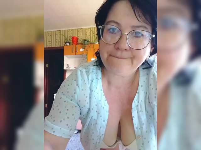 Tanya19722 live cam on BongaCams