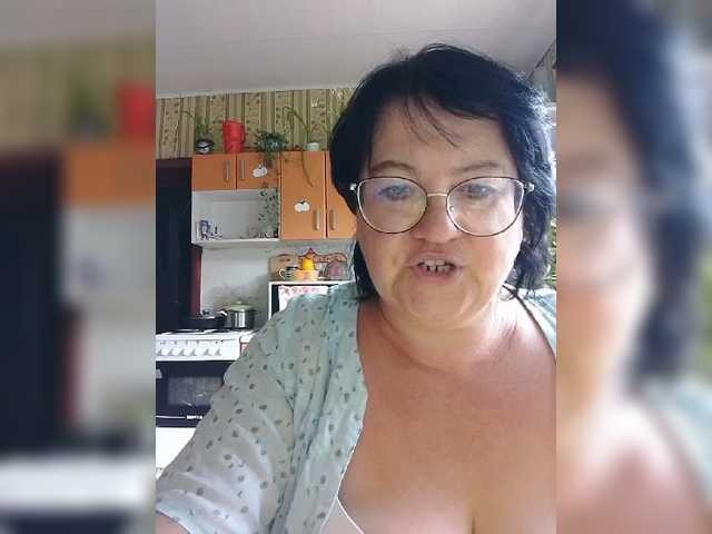 Tanya19722 live cam on BongaCams