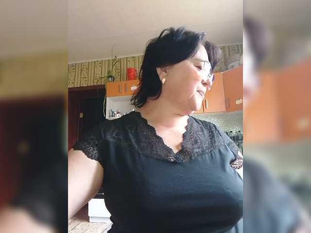 Tanya19722 live cam on BongaCams