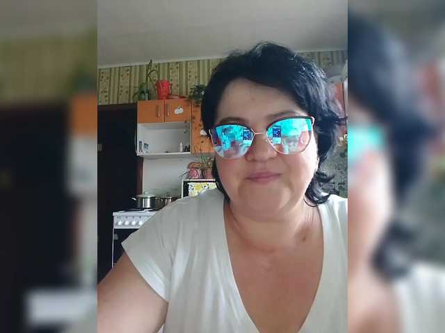 Tanya19722 live cam on BongaCams