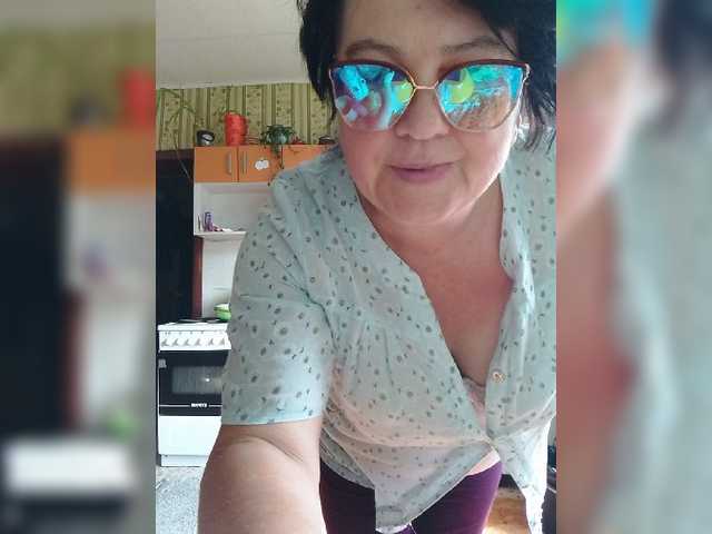 Tanya19722 live cam on BongaCams