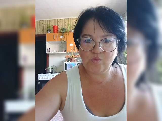 Tanya19722 live cam on BongaCams