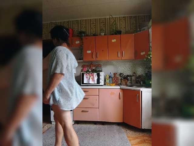 Tanya19722 live cam on BongaCams