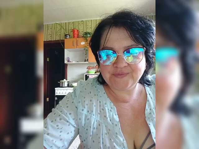 Tanya19722 live cam on BongaCams