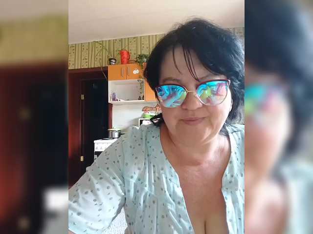 Tanya19722 live cam on BongaCams