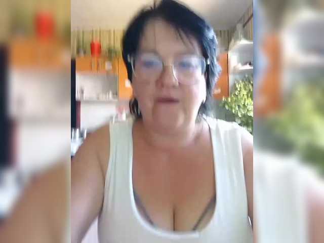 Tanya19722