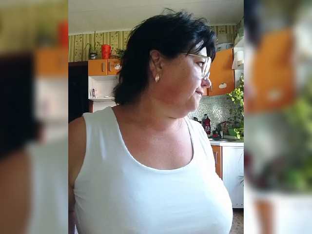 Tanya19722 live webcam show