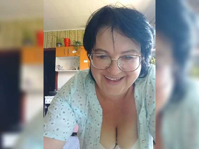 Tanya19722 live cam on BongaCams