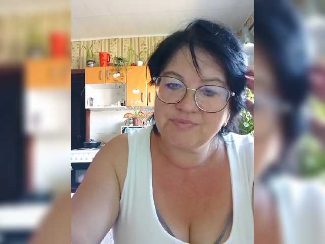 Tanya19722