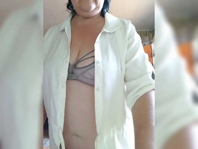 Tanya19722 live cam on BongaCams