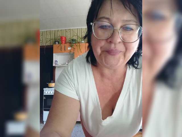 Tanya19722 live cam on BongaCams