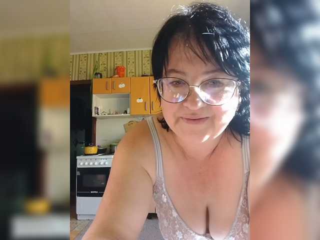 Tanya19722 live cam on BongaCams