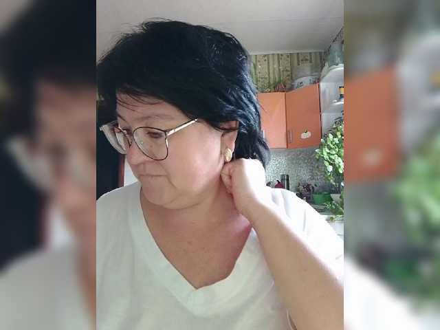 Tanya19722 live cam preview