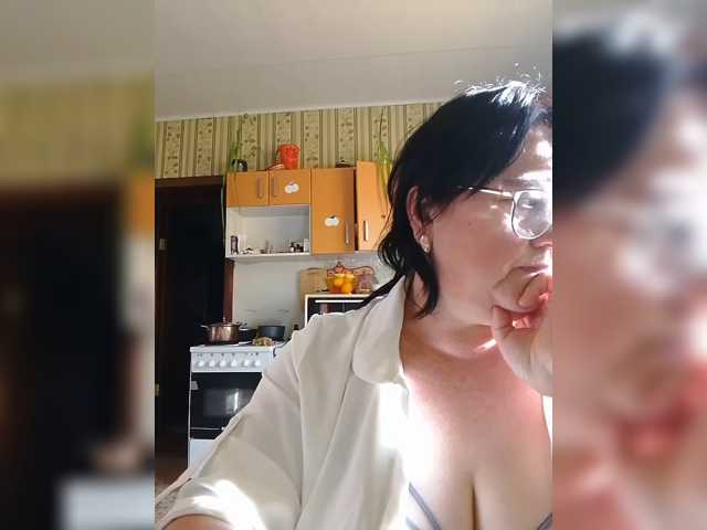 Tanya19722 live cam on BongaCams
