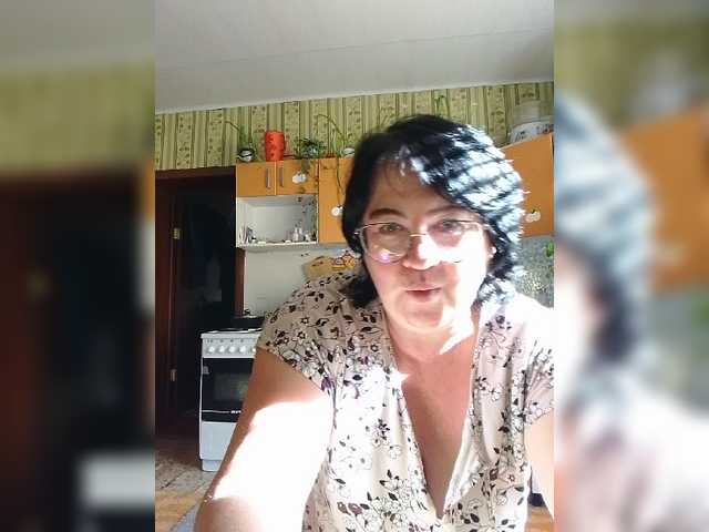 Tanya19722 live cam preview