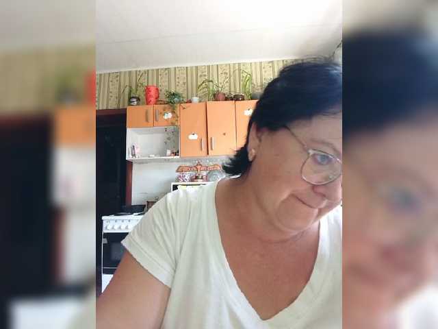 Tanya19722 live webcam show