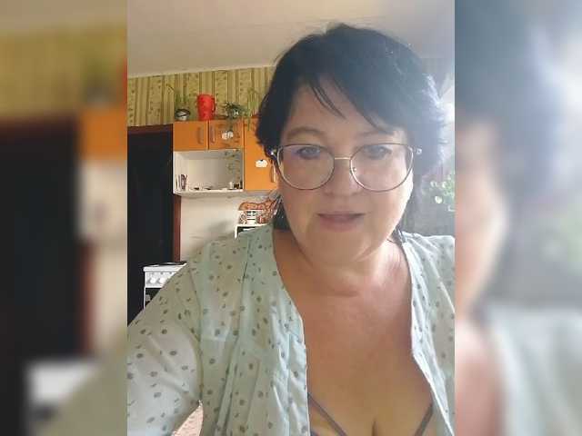 Tanya19722
