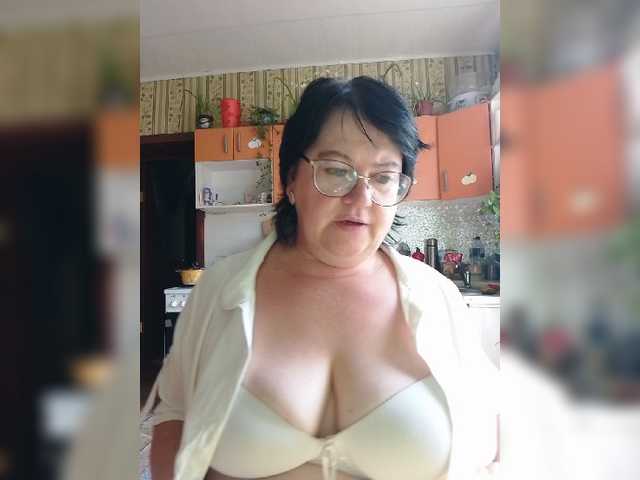 Tanya19722 live cam on BongaCams