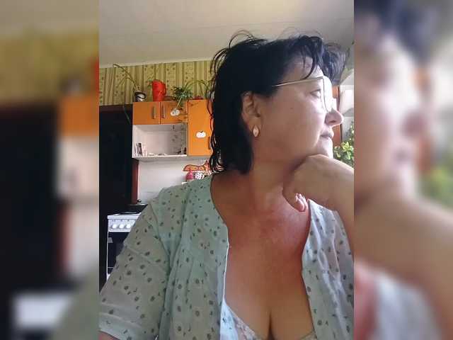 Tanya19722 live cam on BongaCams