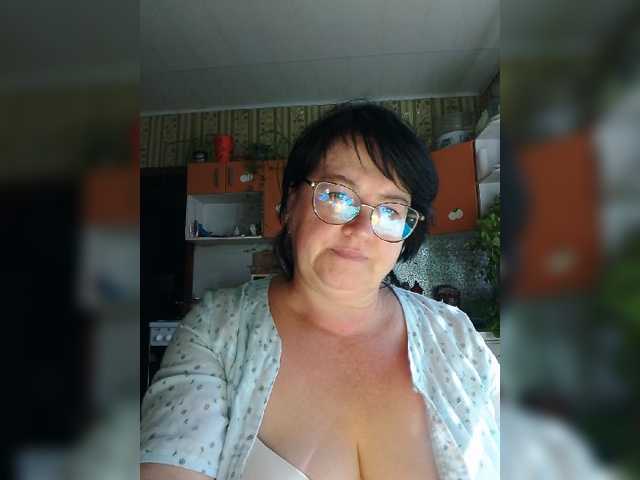 Tanya19722 live cam on BongaCams