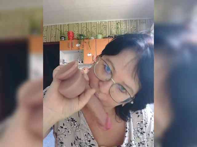 Tanya19722 live female cam on bongacams