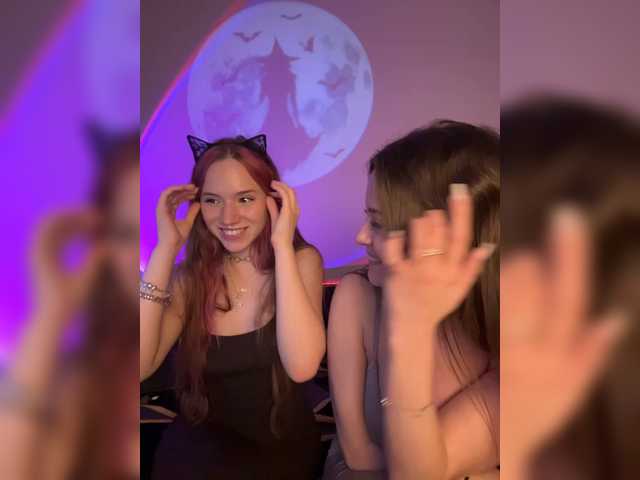CatrineDeMeow live cam