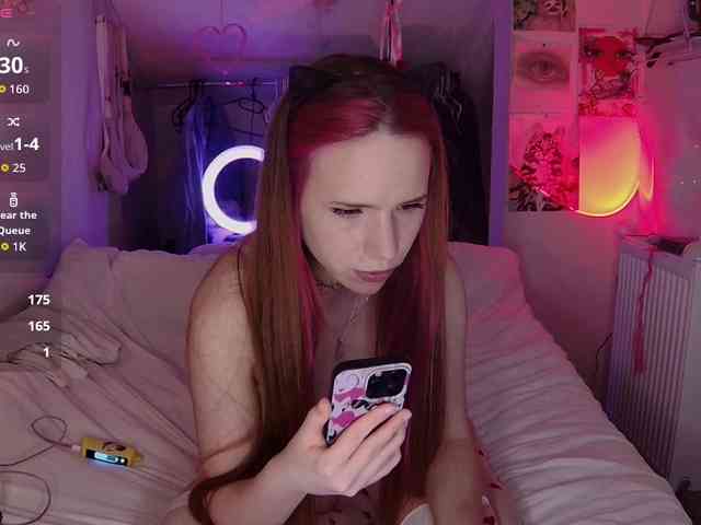 CatrineDeMeow webcam