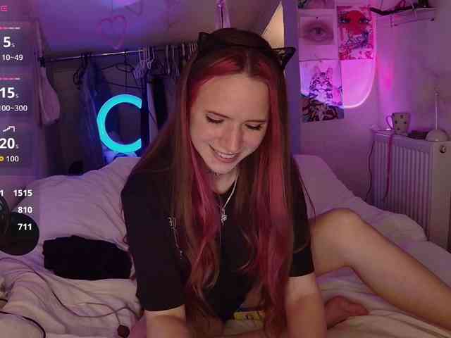 CatrineDeMeow webcam