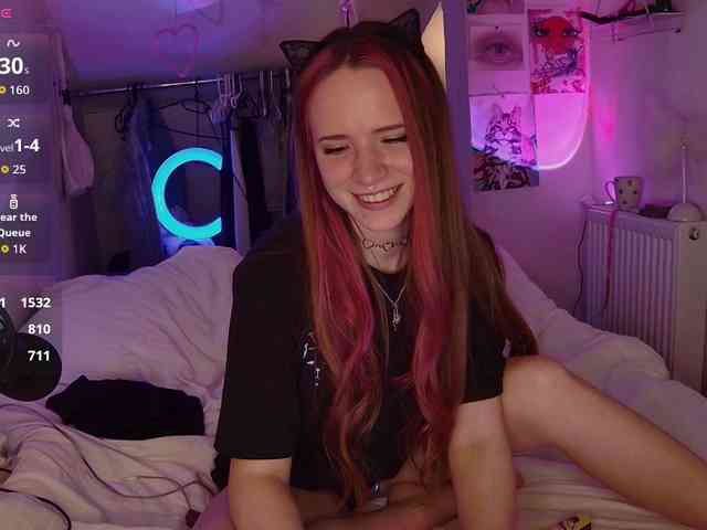 CatrineDeMeow webcam