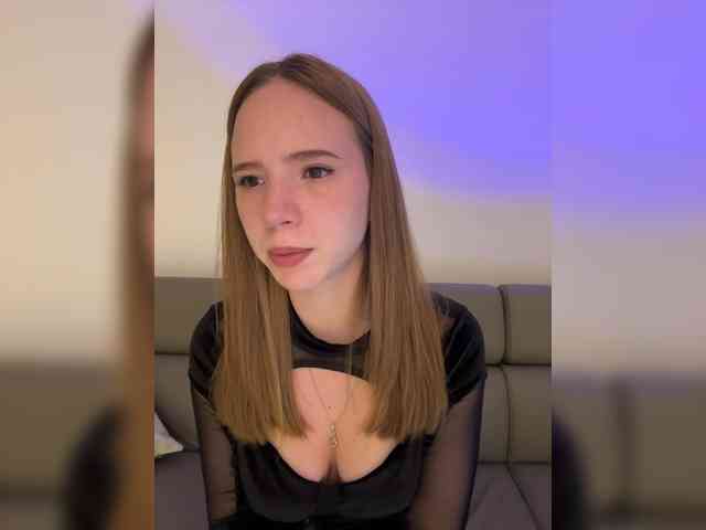 CatrineDeMeow webcam
