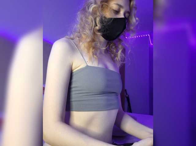lilbabyb live cam on BongaCams