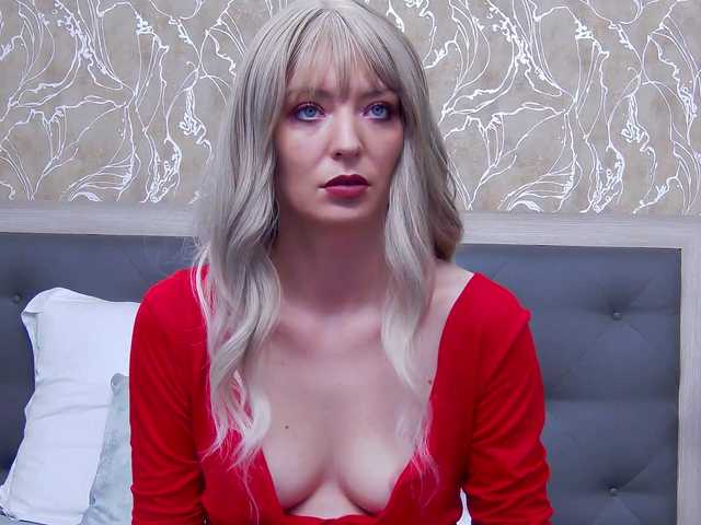RosemaryGrey webcam