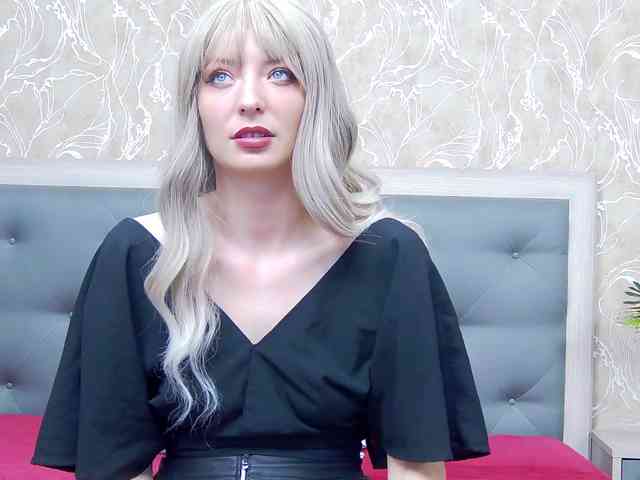 RosemaryGrey webcam