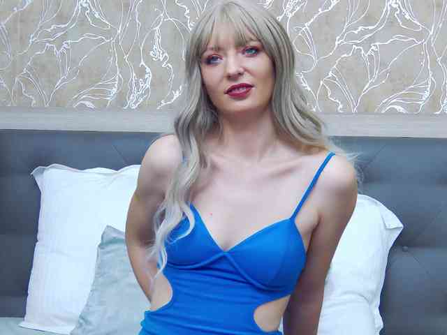 RosemaryGrey webcam