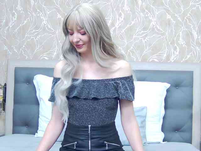 RosemaryGrey webcam