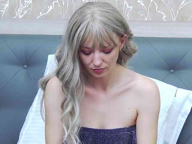 RosemaryGrey webcam
