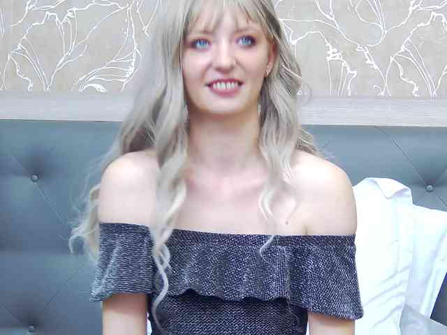 RosemaryGrey webcam